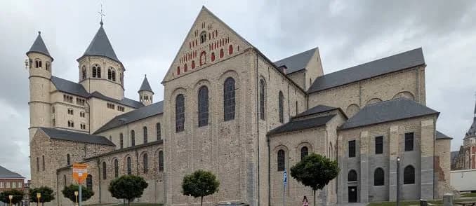 La collégiale Sainte-Gertrude, Nivelles